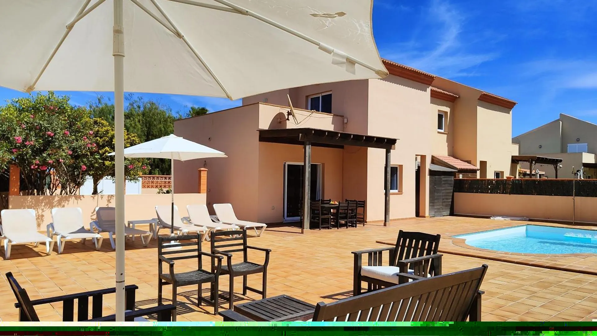 Casa Marta Duplex Con Piscina Privada En Corralejo Villa